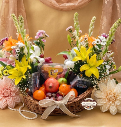 Imported Avocado & Blueberry Exotic Luxury Fruit Hamper | Premium Gift Basket India
