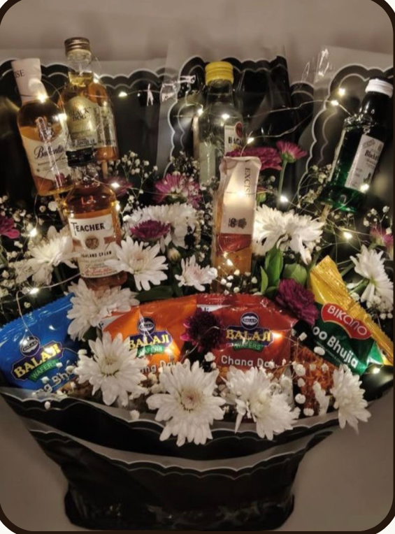 Party Night Snack Box – Mini Bar Bouquet with Snacks