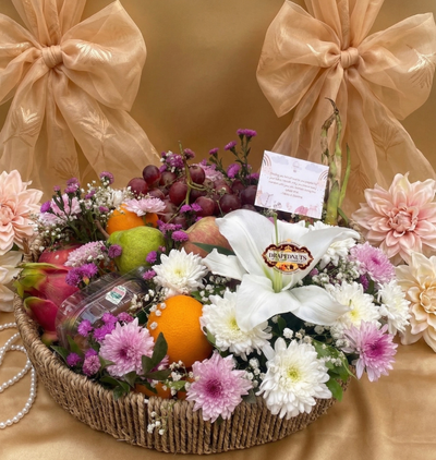 Dragon Fruit & Blueberry Luxury Fruit Hamper | Premium Exotic Gift Basket India