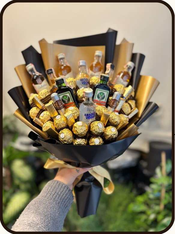 The Gentleman's Gold Edition – Mini Bar & Ferrero Rocher Bouquet